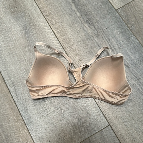 2 Nude Colored Bras - Picture 4 of 5